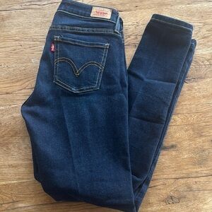 Levi’s 535 Leggings